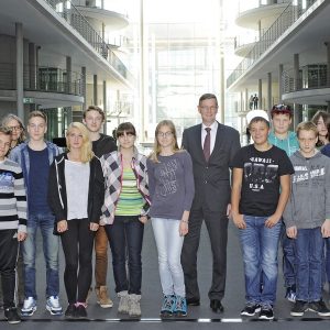 Schülerinnen und Schüler in Berlin im Paul-Löbe-Haus